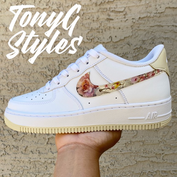 Nike Shoes - 💐NEW💐 CUSTOM NIKE AIR FORCE 1 LOW